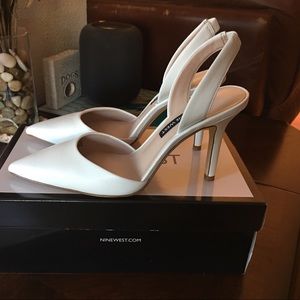 Meredith Pointy Toe Slingbacks. Condition: New